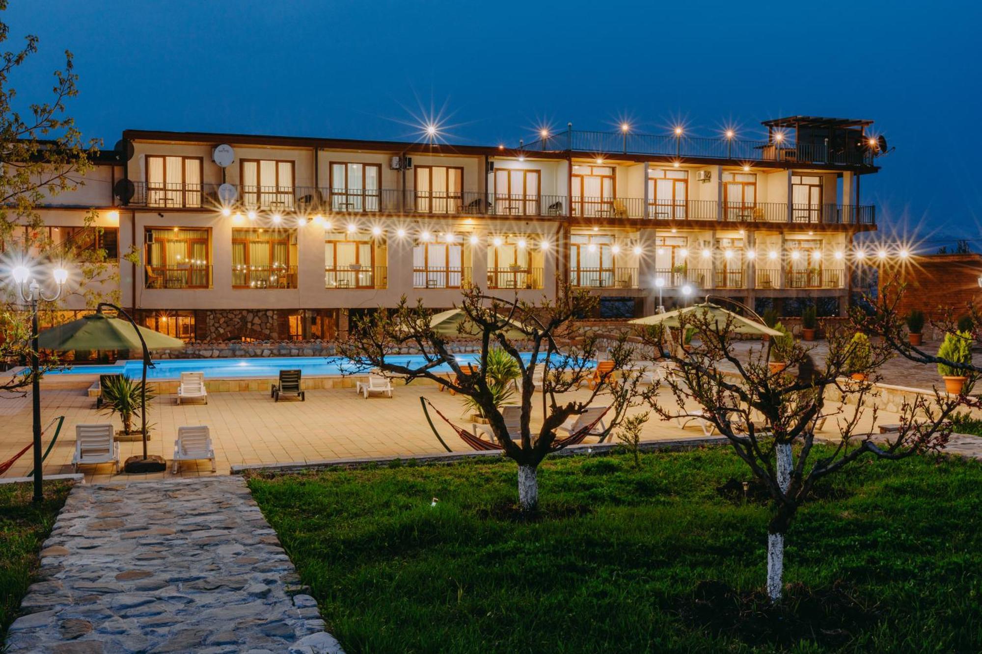 Hotel & Wine Cellar Arge Telavi Dış mekan fotoğraf